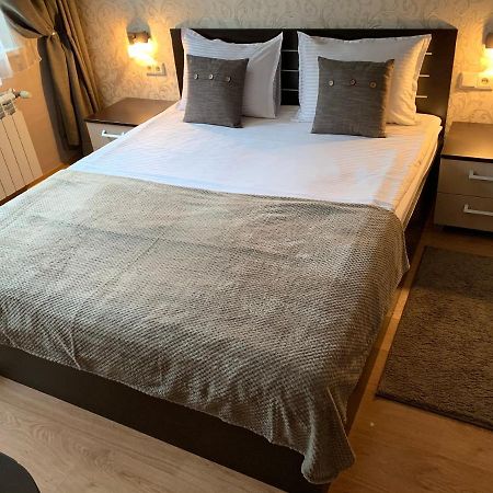 Gm Royal Plaza Aparthotel Borovets Ngoại thất bức ảnh